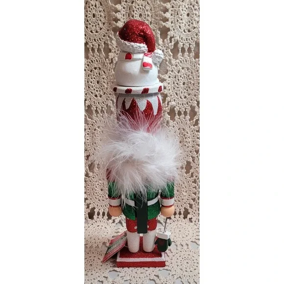 Kurt Adler Hollywood Nutcrackers Snowman Hat Nutcracker - Thumbnail 2